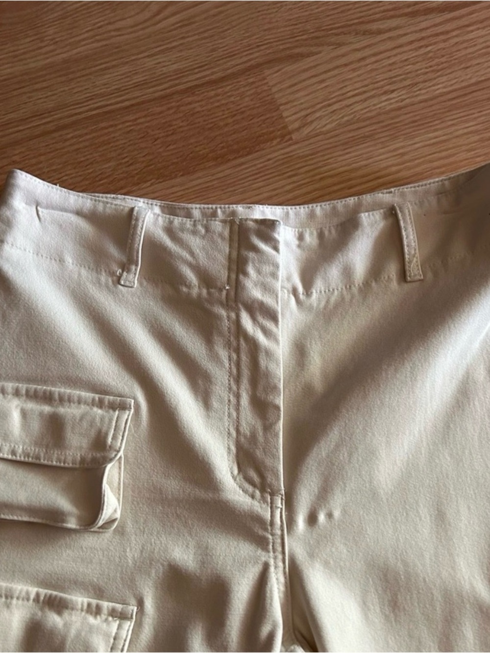 Wilfred Free Aritzia Beige Wide Leg Cargo Pants Women’s 6 - Picture 5 of 8